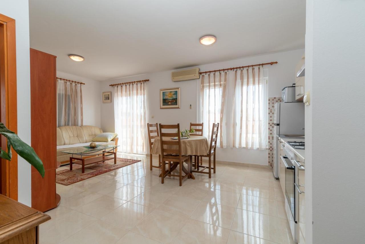Apartman Dildo Apartman Trogir Kültér fotó
