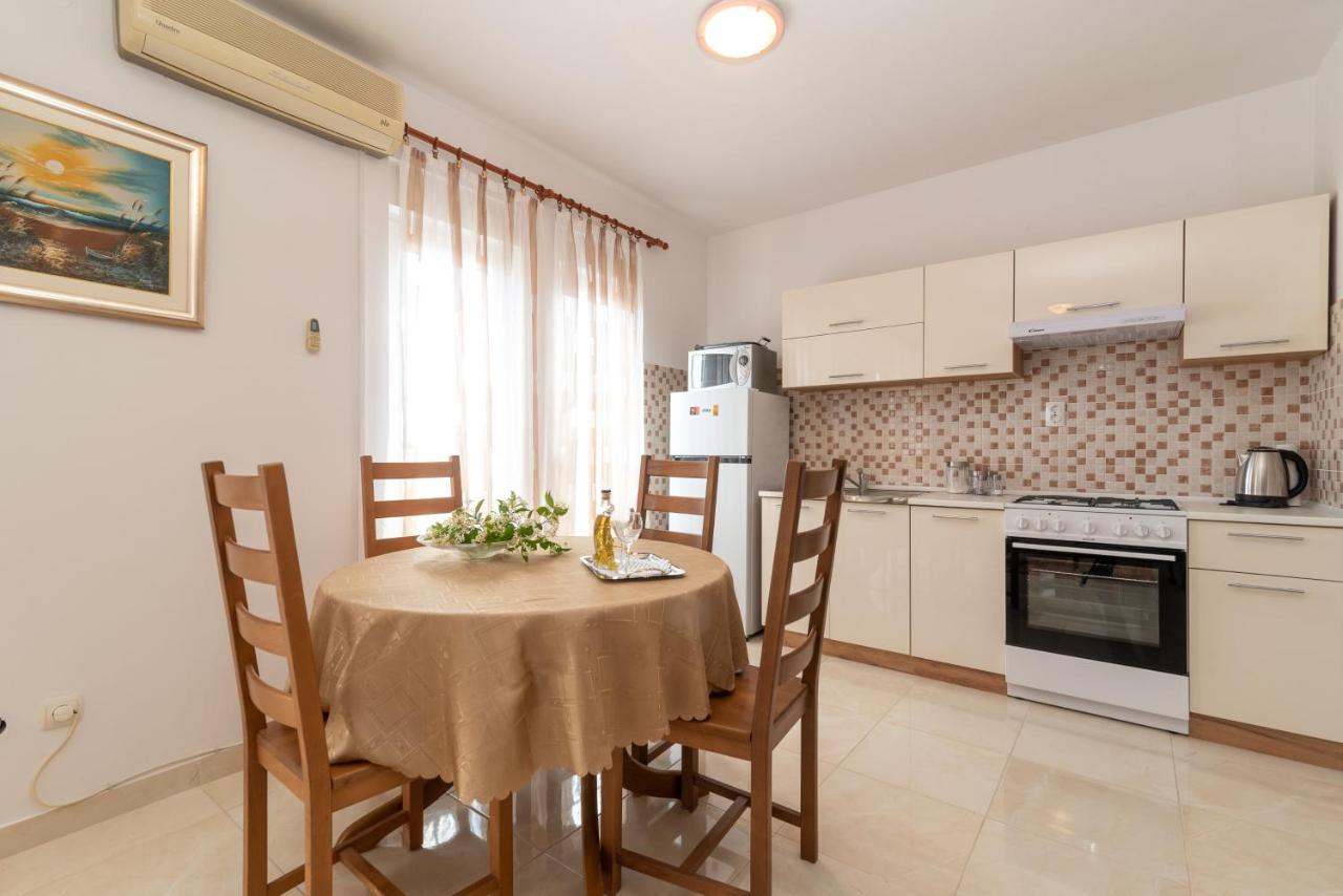 Apartman Dildo Apartman Trogir Kültér fotó