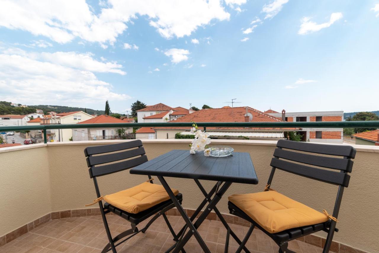 Apartman Dildo Apartman Trogir Kültér fotó