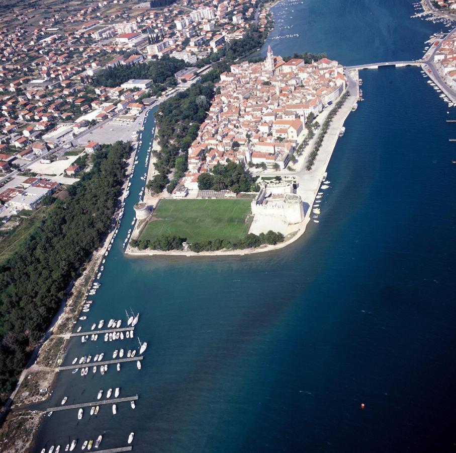Apartman Dildo Apartman Trogir Kültér fotó