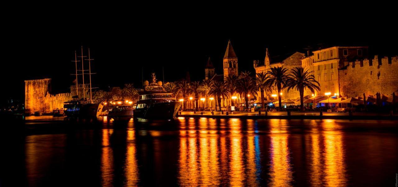 Apartman Dildo Apartman Trogir Kültér fotó